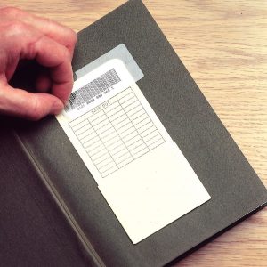 Glans plastmiðar 3,8 x 9,5 cm (38 micron)